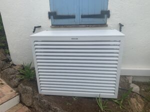 cache clim sous volets fermés